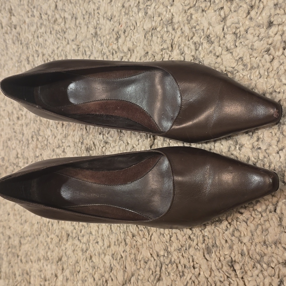 Bandolino Dark Brown Leather Heels